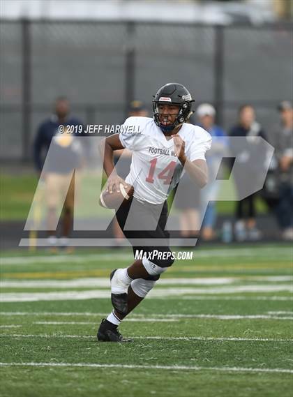 Thumbnail 3 in Clarkson Football North (Mississauga, Ontario) @ St. Ignatius photogallery.