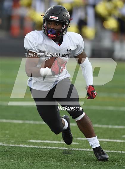 Thumbnail 1 in Clarkson Football North (Mississauga, Ontario) @ St. Ignatius photogallery.
