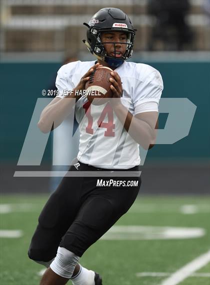 Thumbnail 3 in Clarkson Football North (Mississauga, Ontario) @ St. Ignatius photogallery.