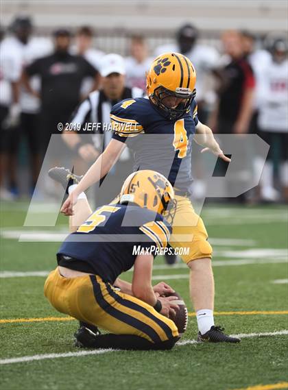 Thumbnail 2 in Clarkson Football North (Mississauga, Ontario) @ St. Ignatius photogallery.