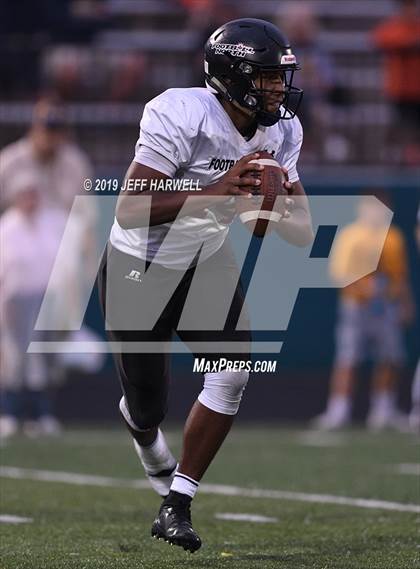 Thumbnail 1 in Clarkson Football North (Mississauga, Ontario) @ St. Ignatius photogallery.