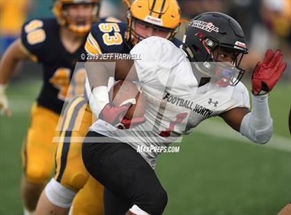 Thumbnail 1 in Clarkson Football North (Mississauga, Ontario) @ St. Ignatius photogallery.