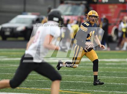 Thumbnail 1 in Clarkson Football North (Mississauga, Ontario) @ St. Ignatius photogallery.