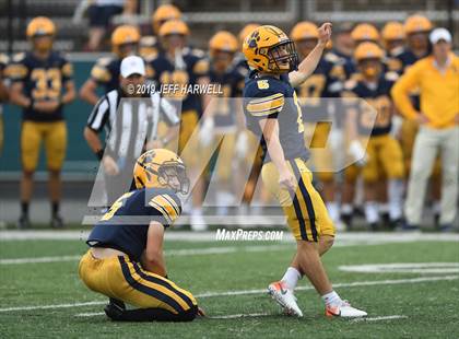 Thumbnail 1 in Clarkson Football North (Mississauga, Ontario) @ St. Ignatius photogallery.