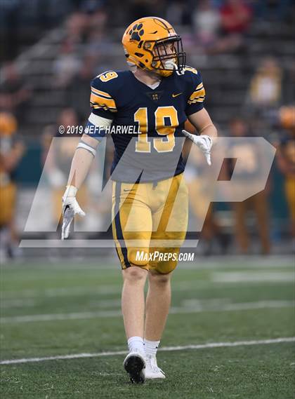 Thumbnail 1 in Clarkson Football North (Mississauga, Ontario) @ St. Ignatius photogallery.
