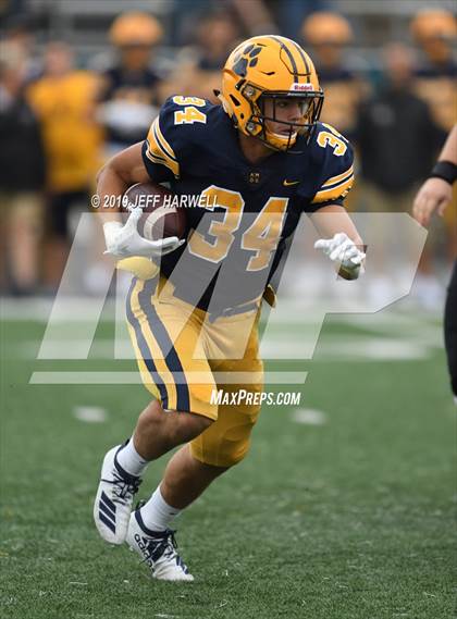 Thumbnail 1 in Clarkson Football North (Mississauga, Ontario) @ St. Ignatius photogallery.