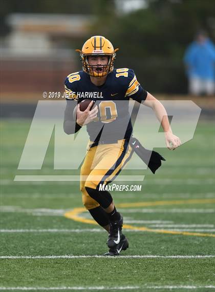 Thumbnail 2 in Clarkson Football North (Mississauga, Ontario) @ St. Ignatius photogallery.
