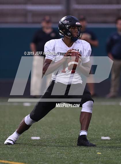 Thumbnail 3 in Clarkson Football North (Mississauga, Ontario) @ St. Ignatius photogallery.