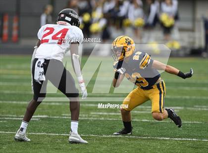Thumbnail 3 in Clarkson Football North (Mississauga, Ontario) @ St. Ignatius photogallery.