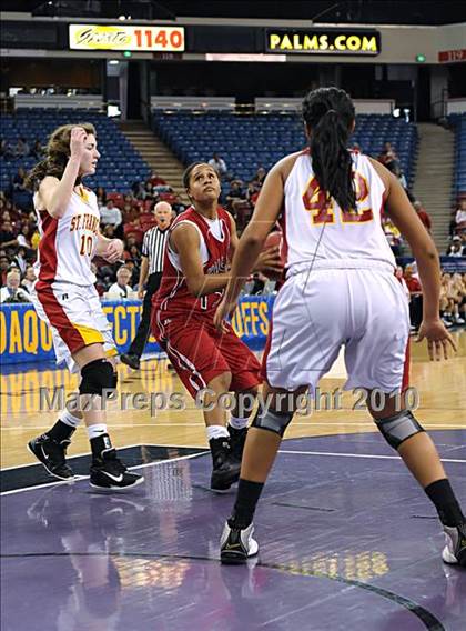 Thumbnail 1 in Vallejo vs. St. Francis (CIF SJS D2 Final) photogallery.