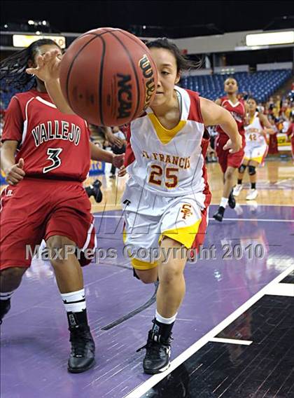 Thumbnail 1 in Vallejo vs. St. Francis (CIF SJS D2 Final) photogallery.