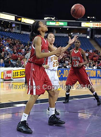 Thumbnail 3 in Vallejo vs. St. Francis (CIF SJS D2 Final) photogallery.