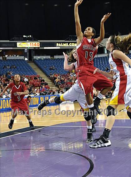 Thumbnail 1 in Vallejo vs. St. Francis (CIF SJS D2 Final) photogallery.