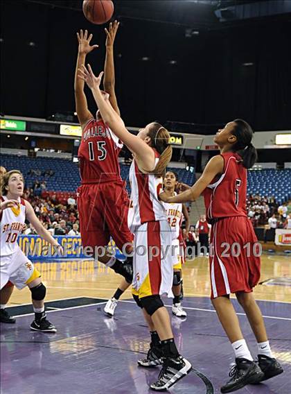 Thumbnail 2 in Vallejo vs. St. Francis (CIF SJS D2 Final) photogallery.