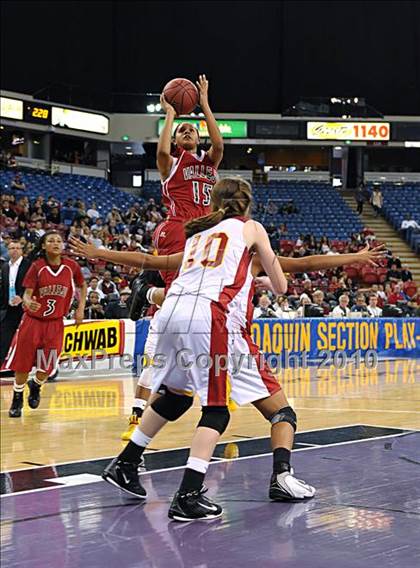 Thumbnail 1 in Vallejo vs. St. Francis (CIF SJS D2 Final) photogallery.