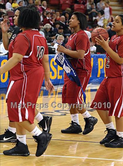 Thumbnail 2 in Vallejo vs. St. Francis (CIF SJS D2 Final) photogallery.