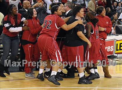 Thumbnail 2 in Vallejo vs. St. Francis (CIF SJS D2 Final) photogallery.