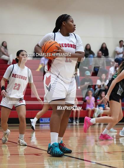 Thumbnail 1 in JV: Mira Costa @ Redondo Union photogallery.