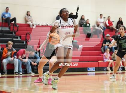 Thumbnail 2 in JV: Mira Costa @ Redondo Union photogallery.