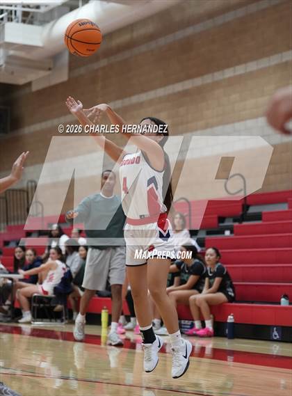 Thumbnail 2 in JV: Mira Costa @ Redondo Union photogallery.