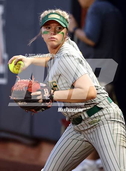 Thumbnail 2 in Greenway vs. Salpointe Catholic (AIA 4A Finals) photogallery.