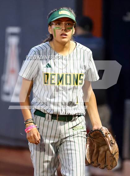 Thumbnail 2 in Greenway vs. Salpointe Catholic (AIA 4A Finals) photogallery.