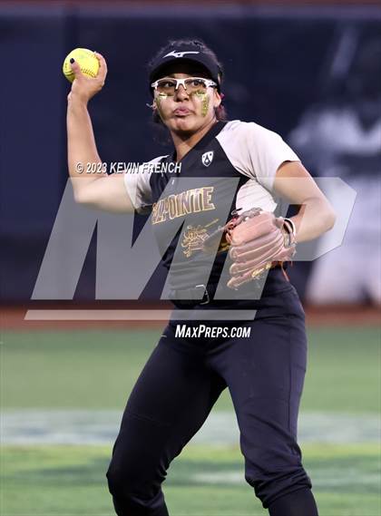 Thumbnail 3 in Greenway vs. Salpointe Catholic (AIA 4A Finals) photogallery.