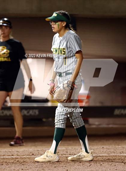 Thumbnail 3 in Greenway vs. Salpointe Catholic (AIA 4A Finals) photogallery.