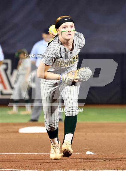 Thumbnail 1 in Greenway vs. Salpointe Catholic (AIA 4A Finals) photogallery.