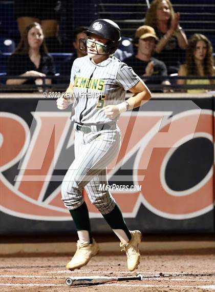 Thumbnail 3 in Greenway vs. Salpointe Catholic (AIA 4A Finals) photogallery.