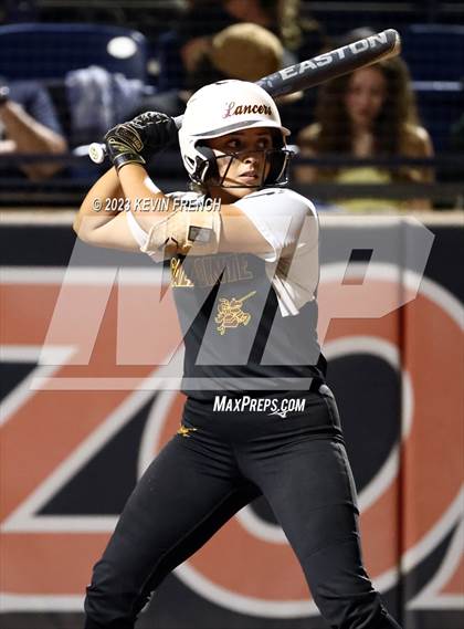 Thumbnail 3 in Greenway vs. Salpointe Catholic (AIA 4A Finals) photogallery.
