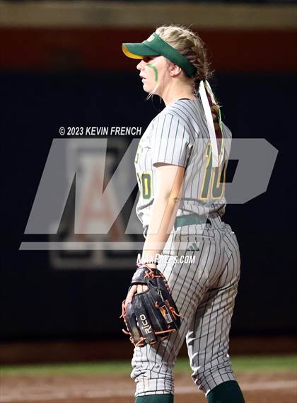 Thumbnail 3 in Greenway vs. Salpointe Catholic (AIA 4A Finals) photogallery.