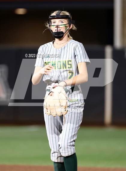 Thumbnail 3 in Greenway vs. Salpointe Catholic (AIA 4A Finals) photogallery.