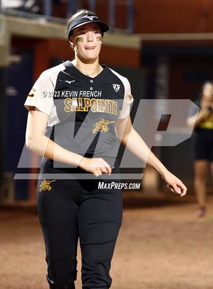 Thumbnail 1 in Greenway vs. Salpointe Catholic (AIA 4A Finals) photogallery.