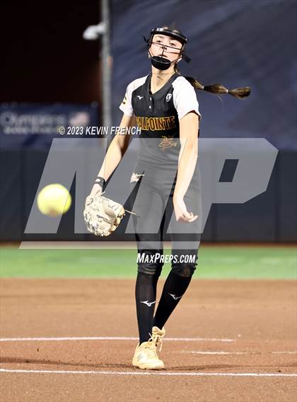 Thumbnail 3 in Greenway vs. Salpointe Catholic (AIA 4A Finals) photogallery.