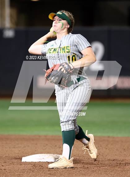 Thumbnail 1 in Greenway vs. Salpointe Catholic (AIA 4A Finals) photogallery.