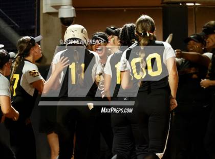 Thumbnail 3 in Greenway vs. Salpointe Catholic (AIA 4A Finals) photogallery.