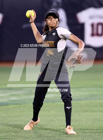 Thumbnail 1 in Greenway vs. Salpointe Catholic (AIA 4A Finals) photogallery.