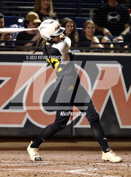 Thumbnail 3 in Greenway vs. Salpointe Catholic (AIA 4A Finals) photogallery.