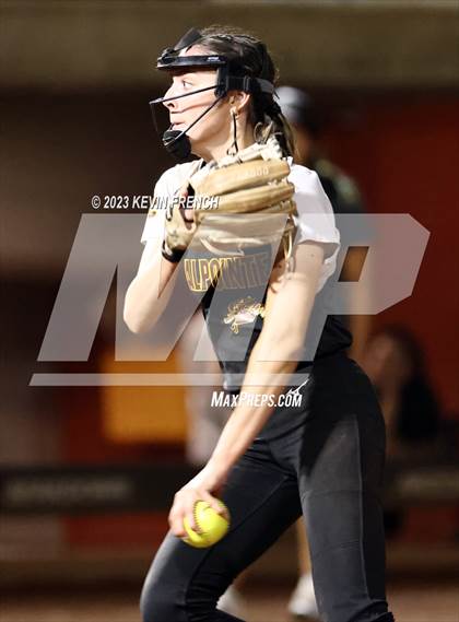 Thumbnail 3 in Greenway vs. Salpointe Catholic (AIA 4A Finals) photogallery.