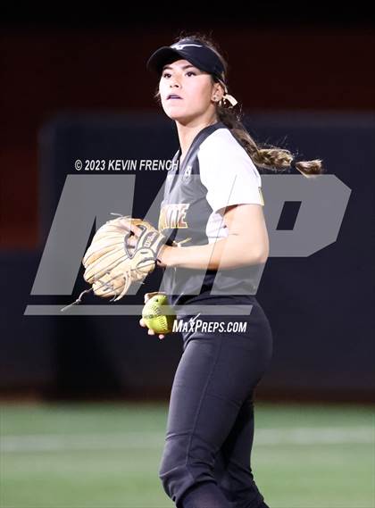 Thumbnail 3 in Greenway vs. Salpointe Catholic (AIA 4A Finals) photogallery.