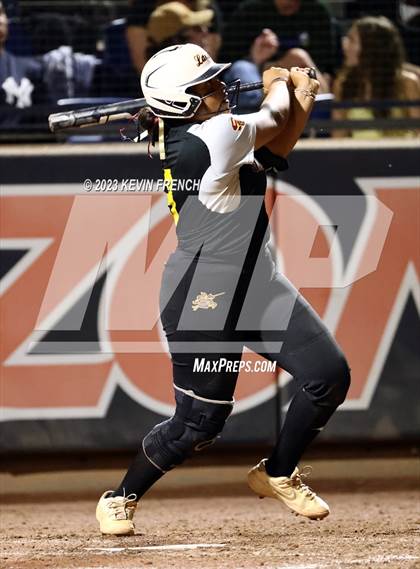 Thumbnail 1 in Greenway vs. Salpointe Catholic (AIA 4A Finals) photogallery.