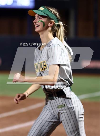 Thumbnail 2 in Greenway vs. Salpointe Catholic (AIA 4A Finals) photogallery.