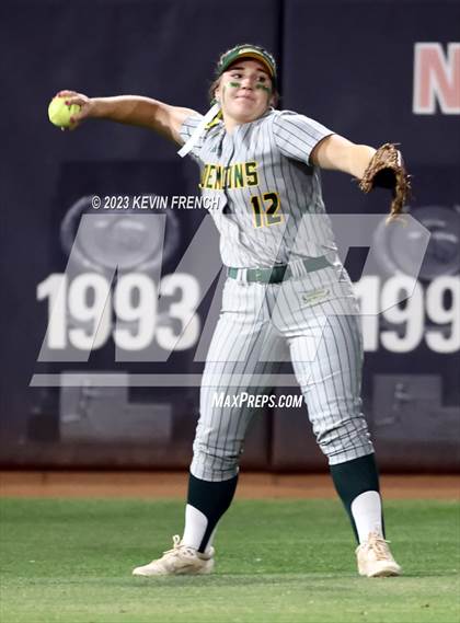 Thumbnail 1 in Greenway vs. Salpointe Catholic (AIA 4A Finals) photogallery.