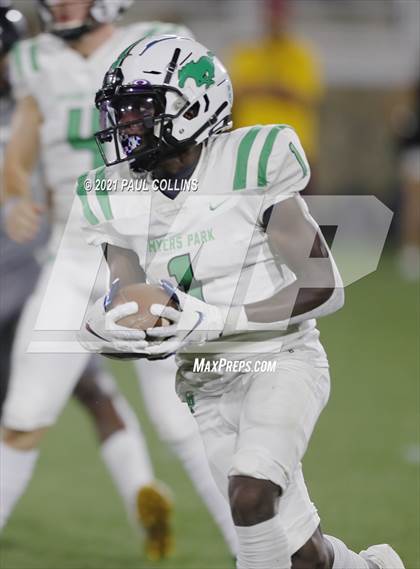 Thumbnail 2 in Myers Park @ Hough photogallery.