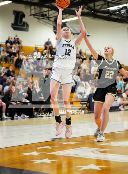Thumbnail 1 in Monarch vs Columbine (CHSAA 6A Playoffs Round 1) photogallery.