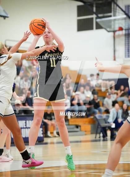 Thumbnail 3 in Monarch vs Columbine (CHSAA 6A Playoffs Round 1) photogallery.
