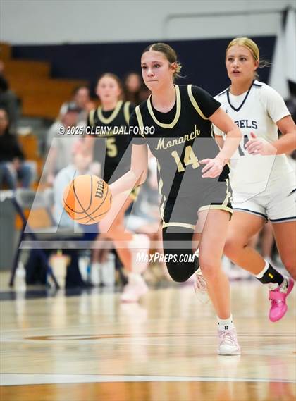 Thumbnail 2 in Monarch vs Columbine (CHSAA 6A Playoffs Round 1) photogallery.
