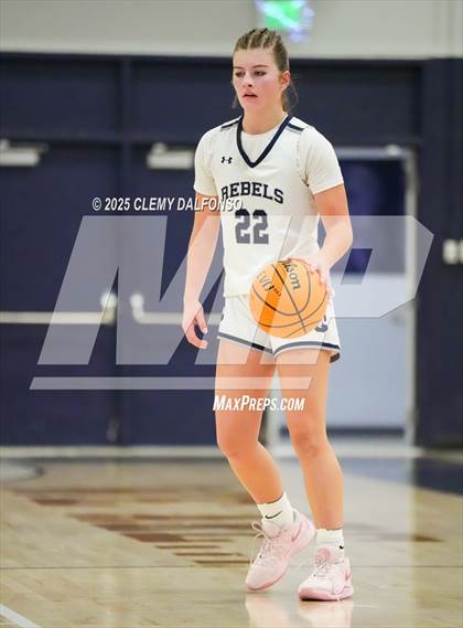 Thumbnail 2 in Monarch vs Columbine (CHSAA 6A Playoffs Round 1) photogallery.