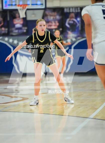 Thumbnail 3 in Monarch vs Columbine (CHSAA 6A Playoffs Round 1) photogallery.